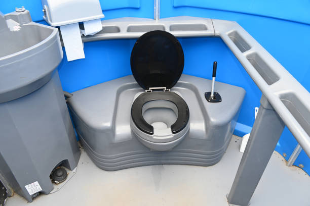 Portable Toilet Options We Offer in Springfield, GA